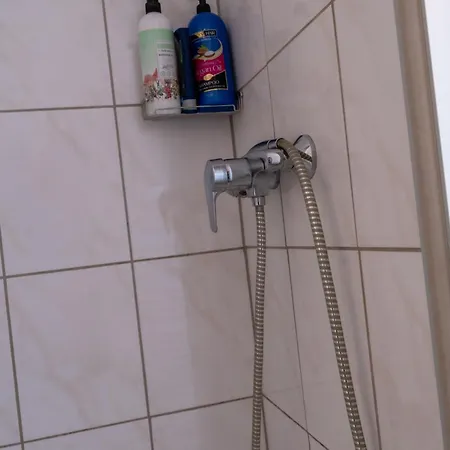 Διαμέρισμα Nette Altbauwohnung In Biebrich Βιζμπάντεν