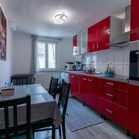 Nette Altbauwohnung In Biebrich Διαμέρισμα Βιζμπάντεν