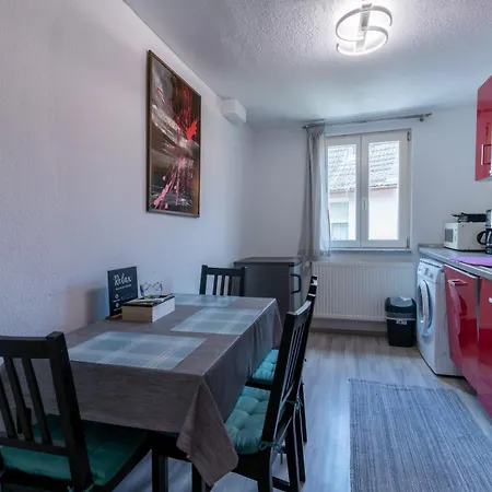 Διαμέρισμα Nette Altbauwohnung In Biebrich