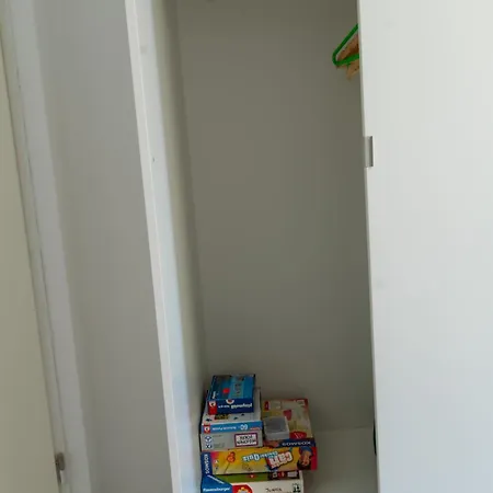 Διαμέρισμα Nette Altbauwohnung In Biebrich *